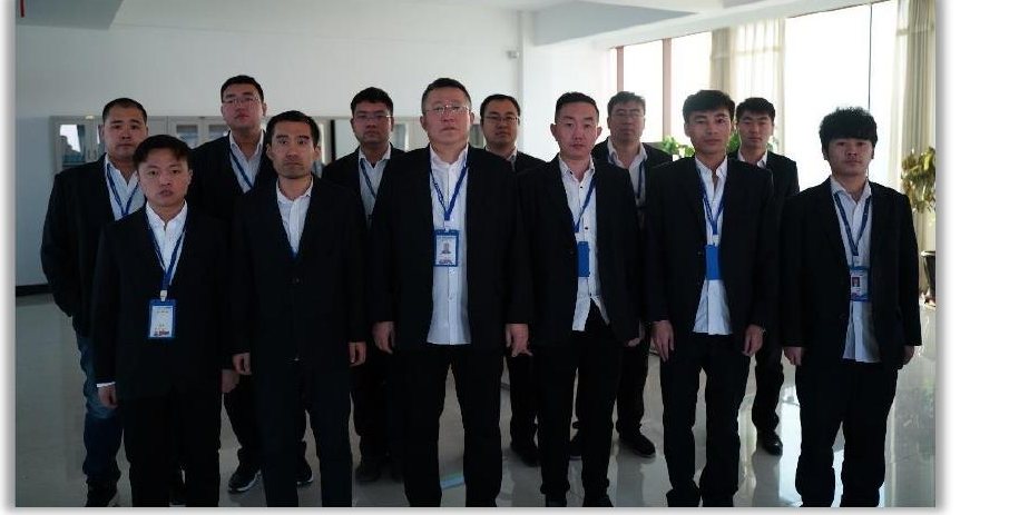 三匹马设计研发团队